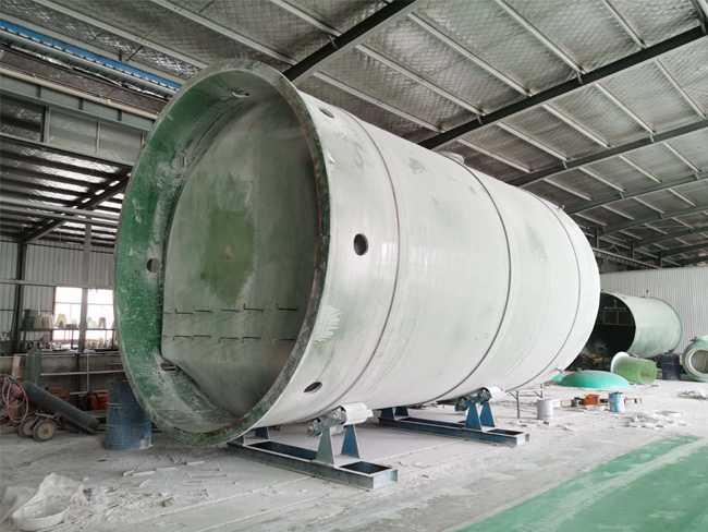 Integrated pumping station
