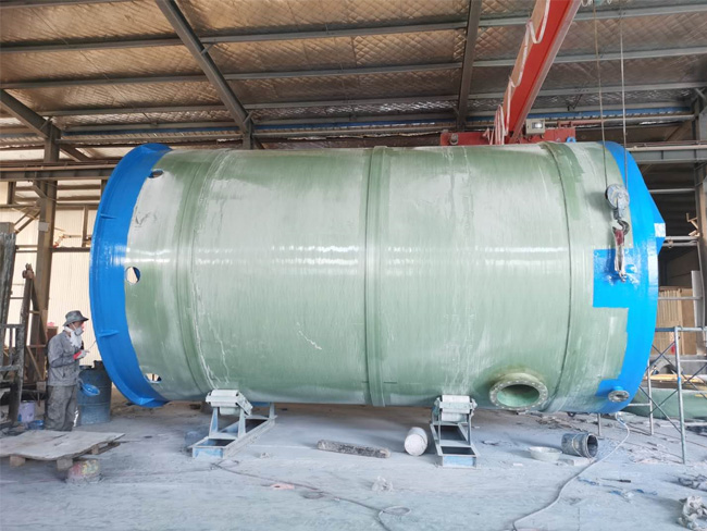Integrated pumping station