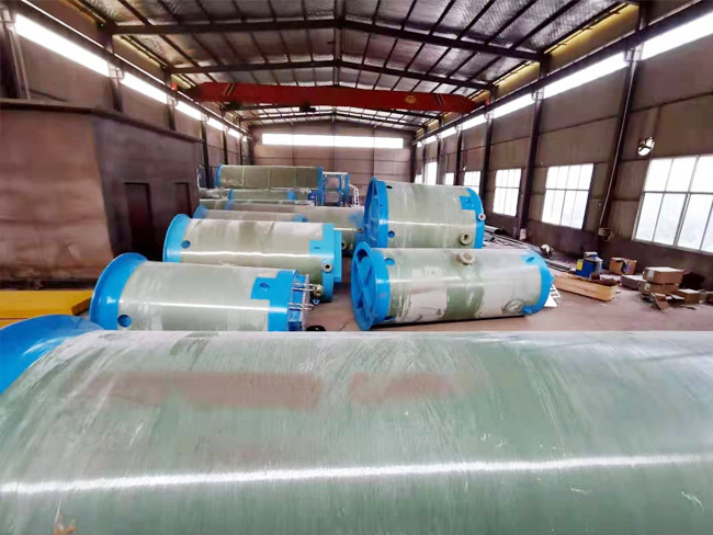 Integrated pumping station