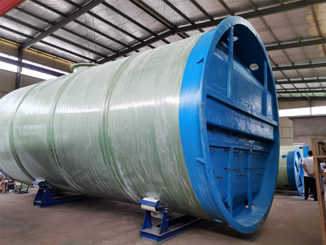 Integrated pumping station